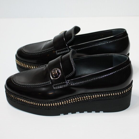 Chanel 40 mm Zip PM Wedge Loafer Black Shoes with Gold CC in size EU 40 / US 10 - Picture 1 of 7